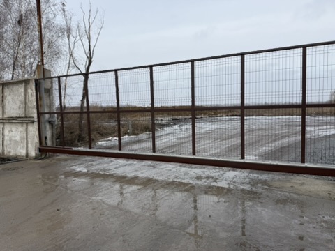 Каркас сдвижных ворот с сетчатым заполнением